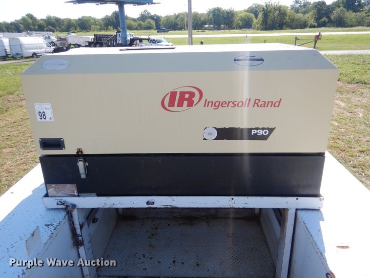 image for item GM9134 2008 Ford F750 Super Duty  utilty truck