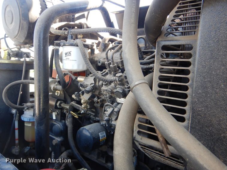 image for item GM9134 2008 Ford F750 Super Duty  utilty truck