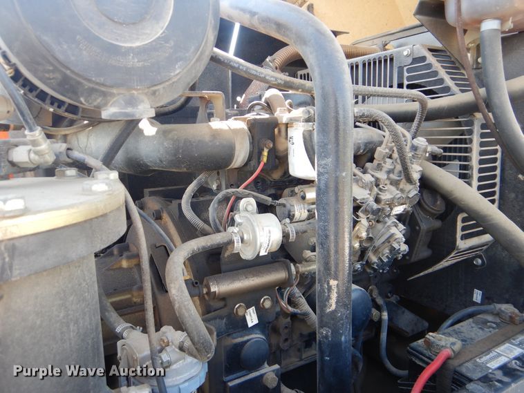 image for item GM9134 2008 Ford F750 Super Duty  utilty truck