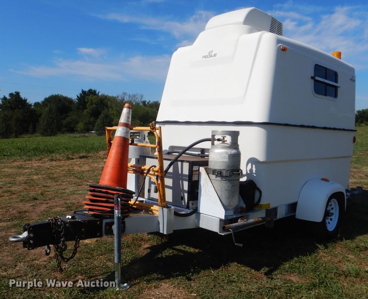 image for item GM9136 2008 Pelsue PODQWT-001 enclosed cargo trailer