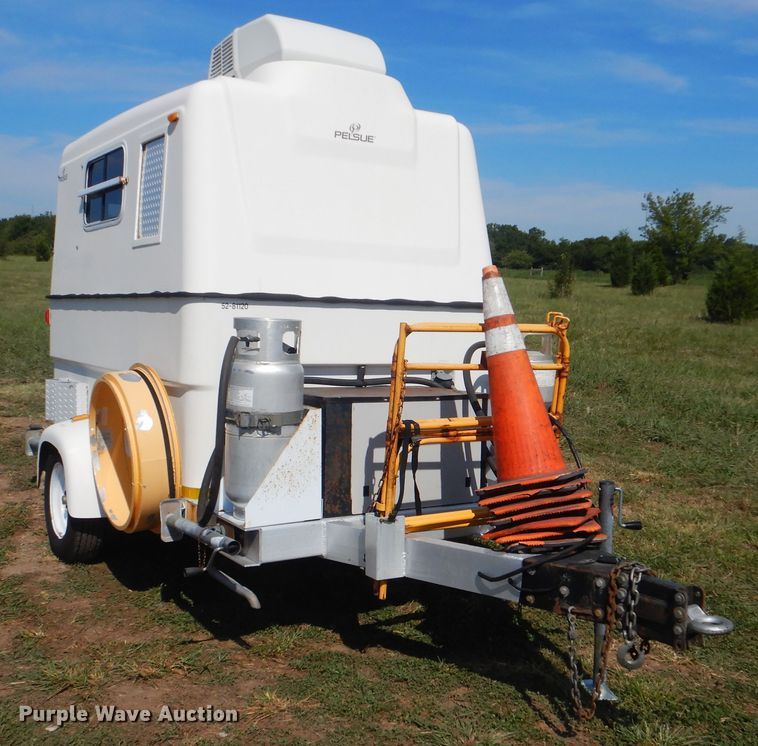 image for item GM9136 2008 Pelsue PODQWT-001 enclosed cargo trailer