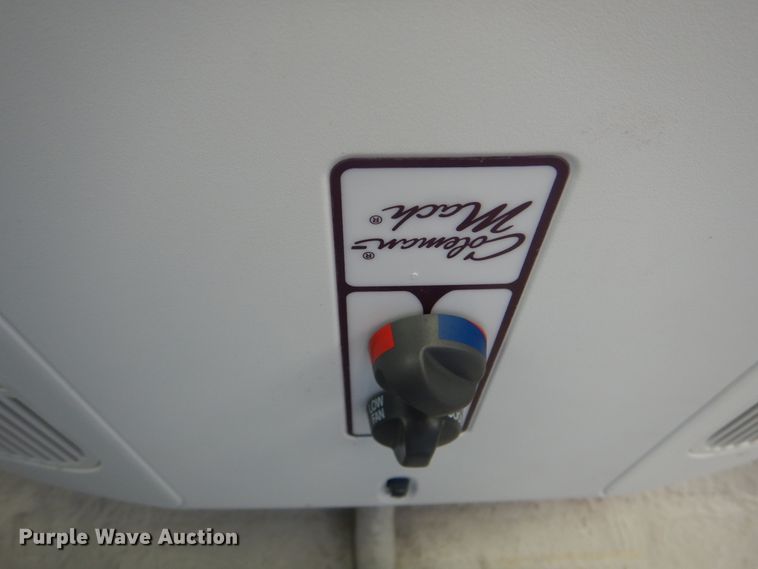 image for item GM9136 2008 Pelsue PODQWT-001 enclosed cargo trailer