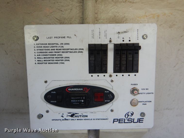 image for item GM9136 2008 Pelsue PODQWT-001 enclosed cargo trailer