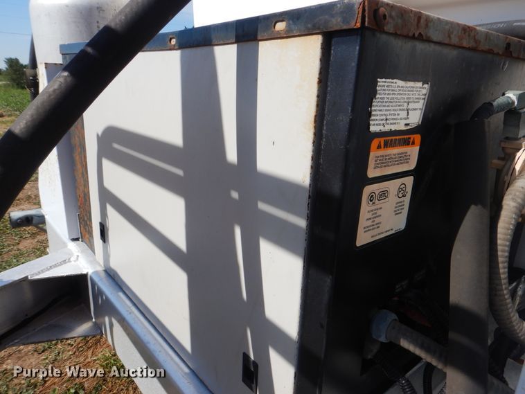 image for item GM9136 2008 Pelsue PODQWT-001 enclosed cargo trailer