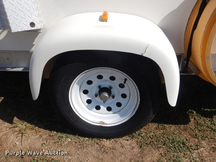 image for item GM9136 2008 Pelsue PODQWT-001 enclosed cargo trailer