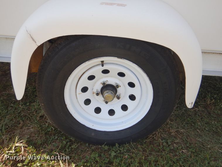 image for item GM9136 2008 Pelsue PODQWT-001 enclosed cargo trailer