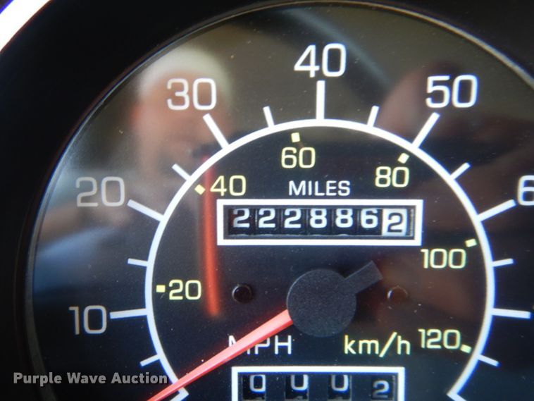 image for item GM9140 2010 Kenworth T370  box truck