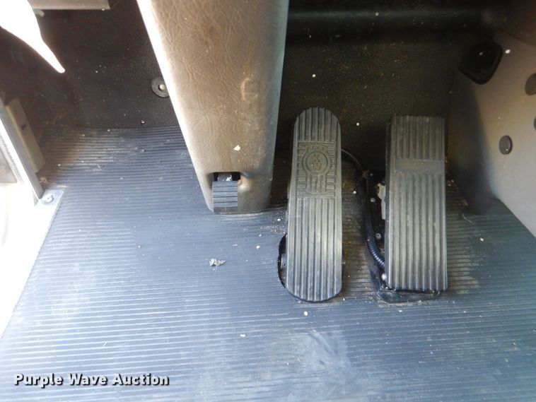 image for item GM9140 2010 Kenworth T370  box truck