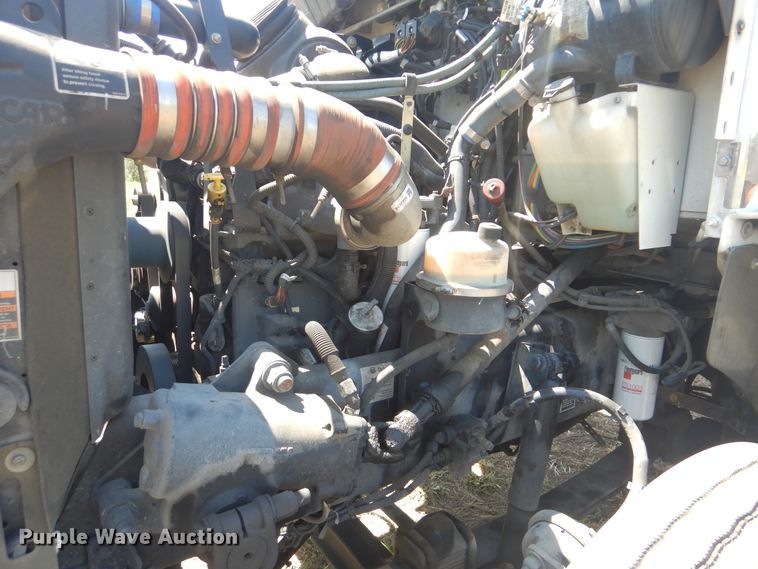 image for item GM9140 2010 Kenworth T370  box truck