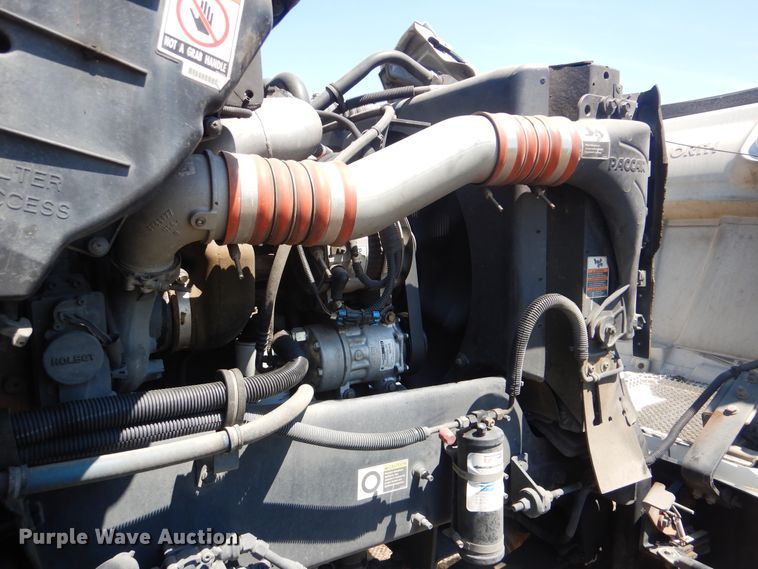 image for item GM9140 2010 Kenworth T370  box truck