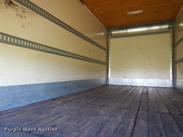 image for item GM9140 2010 Kenworth T370  box truck