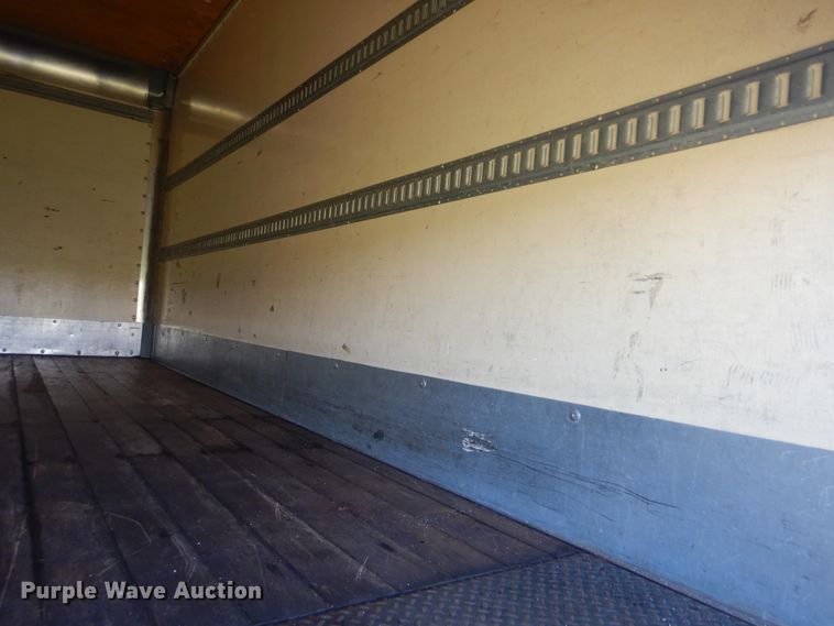 image for item GM9140 2010 Kenworth T370  box truck