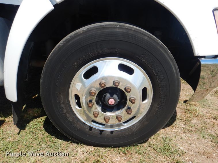 image for item GM9140 2010 Kenworth T370  box truck