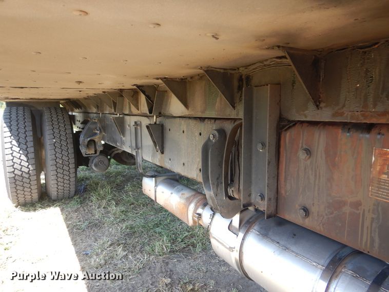 image for item GM9140 2010 Kenworth T370  box truck