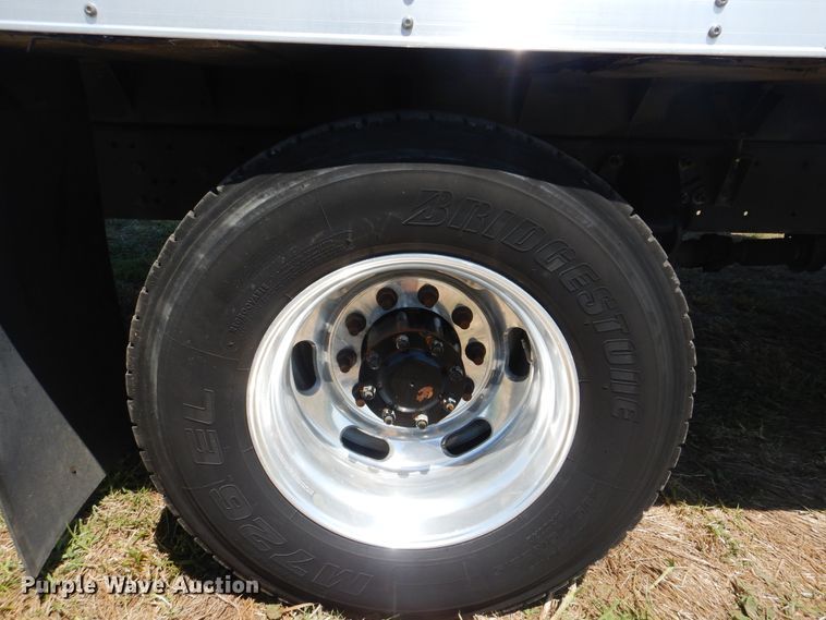 image for item GM9140 2010 Kenworth T370  box truck