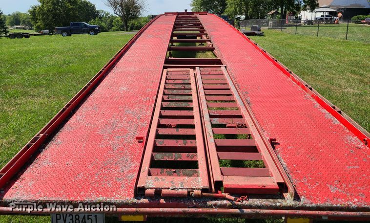 image for item GO9316 2004 Kraftsman car carrier