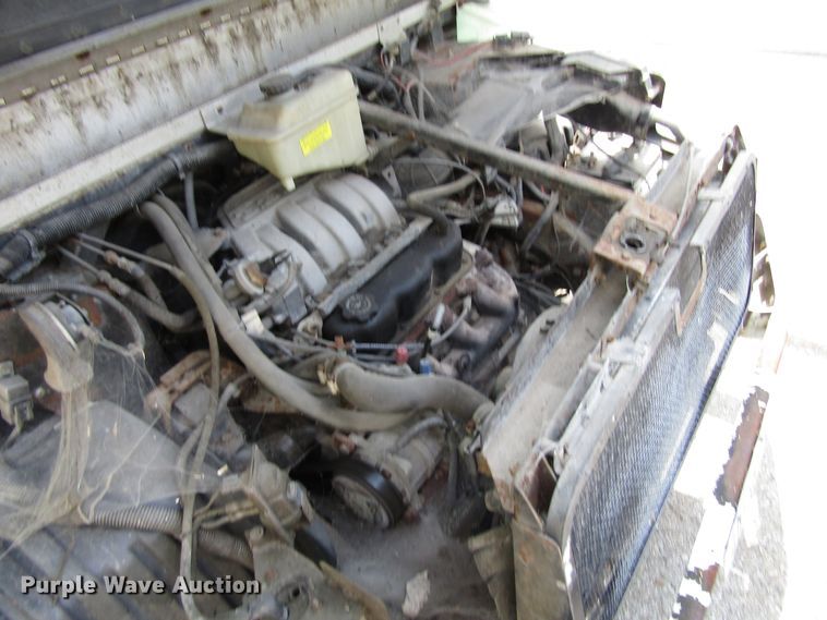 image for item GQ9105 1994 Utilimaster Aeromate  delivery truck