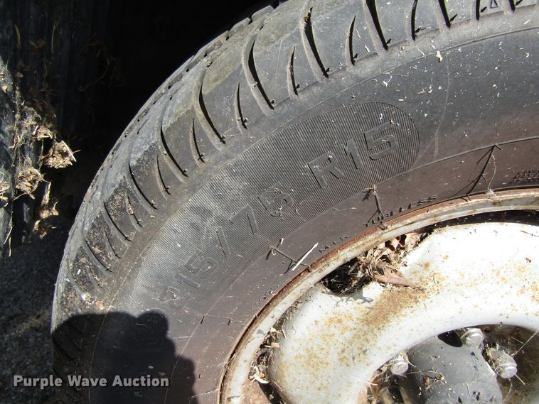 image for item GQ9105 1994 Utilimaster Aeromate  delivery truck