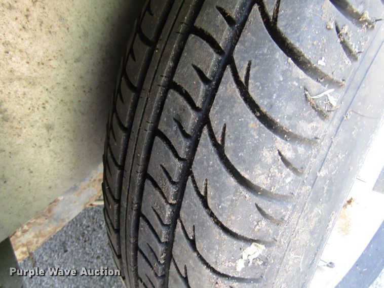 image for item GQ9105 1994 Utilimaster Aeromate  delivery truck