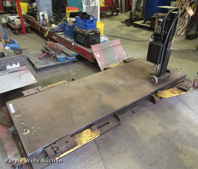 image for item GQ9108 Mid-Rise lift