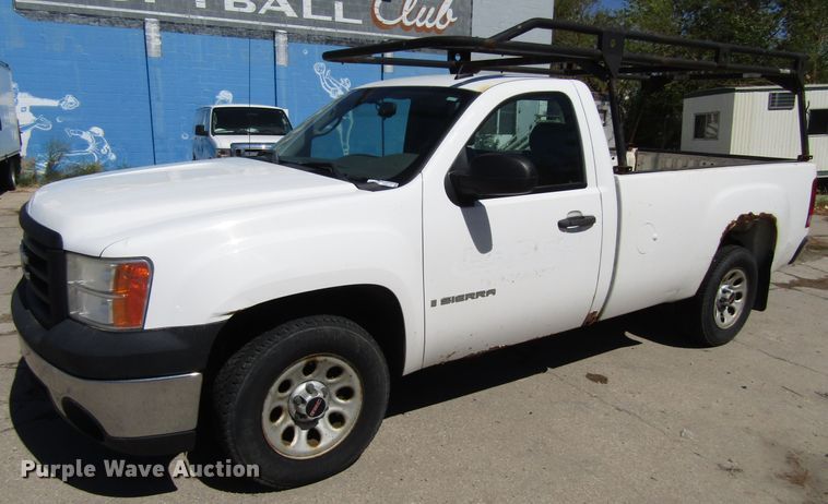 image for item GQ9113 2008 GMC Sierra 1500  pickup truck