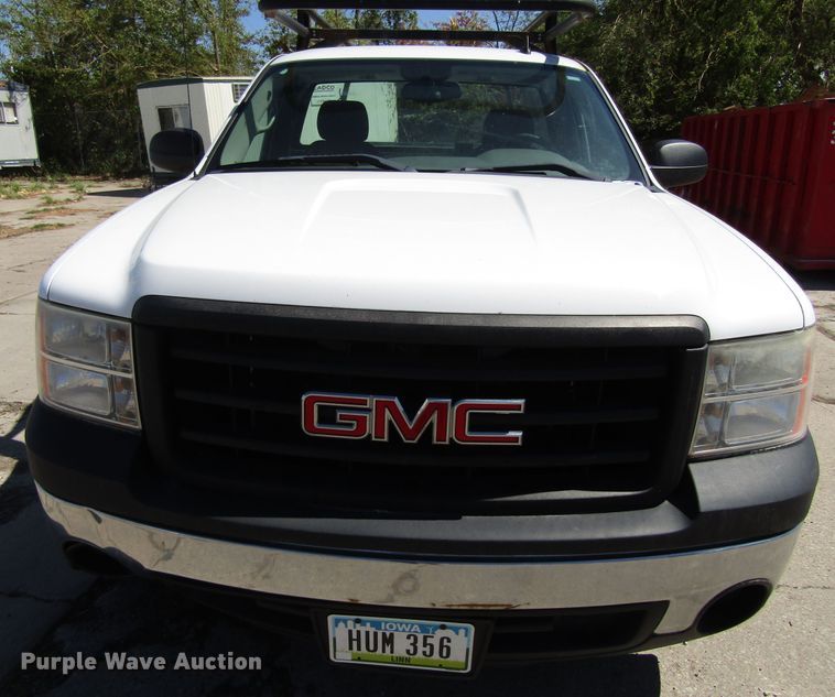 image for item GQ9113 2008 GMC Sierra 1500  pickup truck