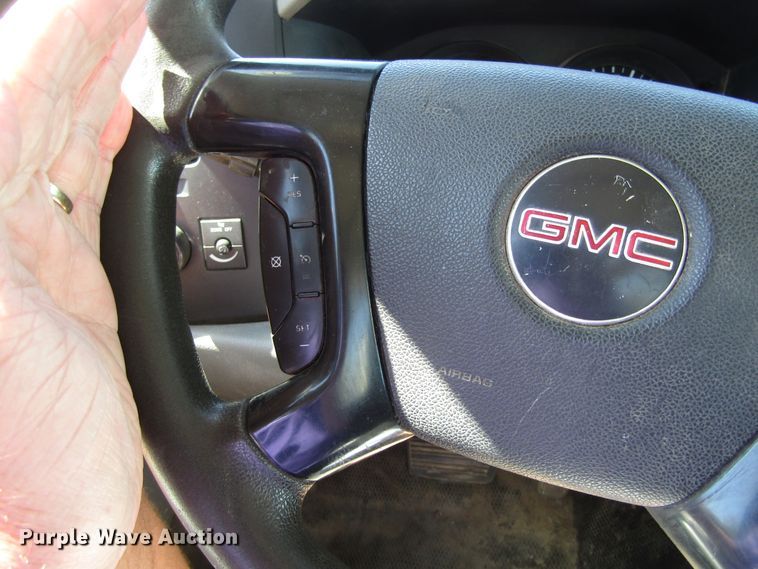 image for item GQ9113 2008 GMC Sierra 1500  pickup truck