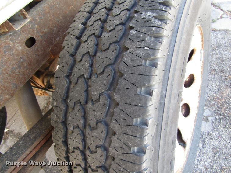 image for item GQ9113 2008 GMC Sierra 1500  pickup truck