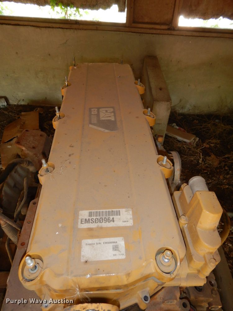 image for item GQ9753 2006 Caterpillar C13 12.5L six cylinder diesel engine