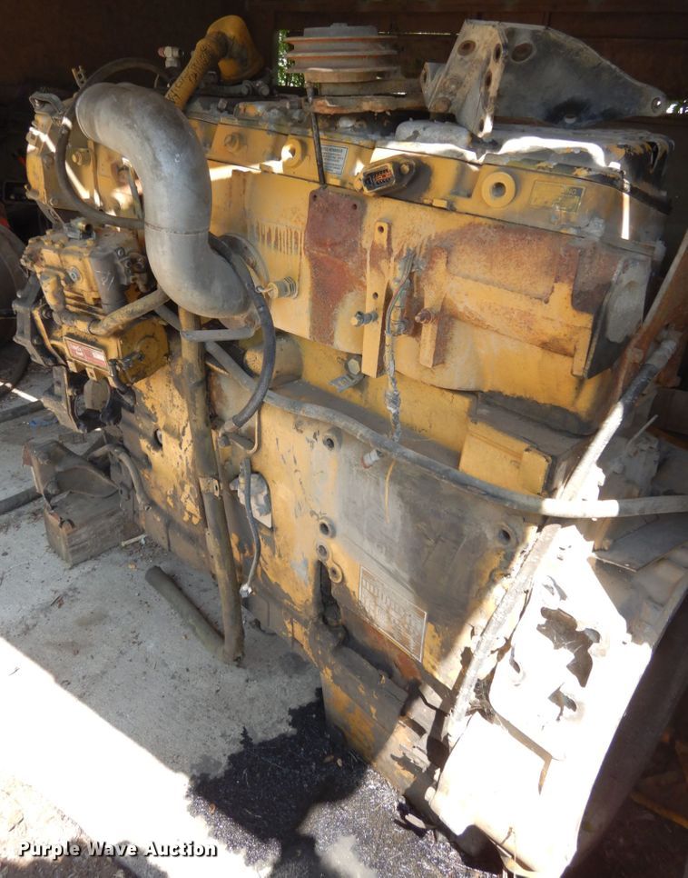 image for item GQ9754 1994 Caterpillar 3406E 14.6L six cylinder diesel engine