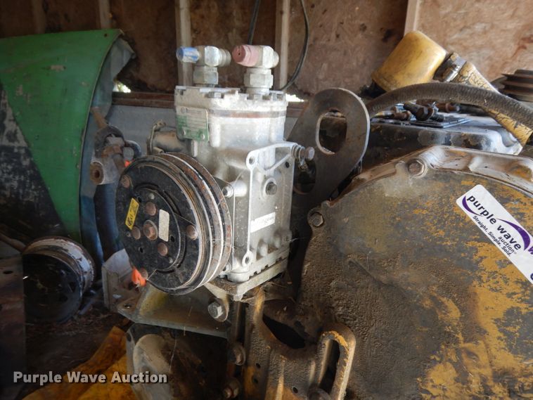 image for item GQ9754 1994 Caterpillar 3406E 14.6L six cylinder diesel engine