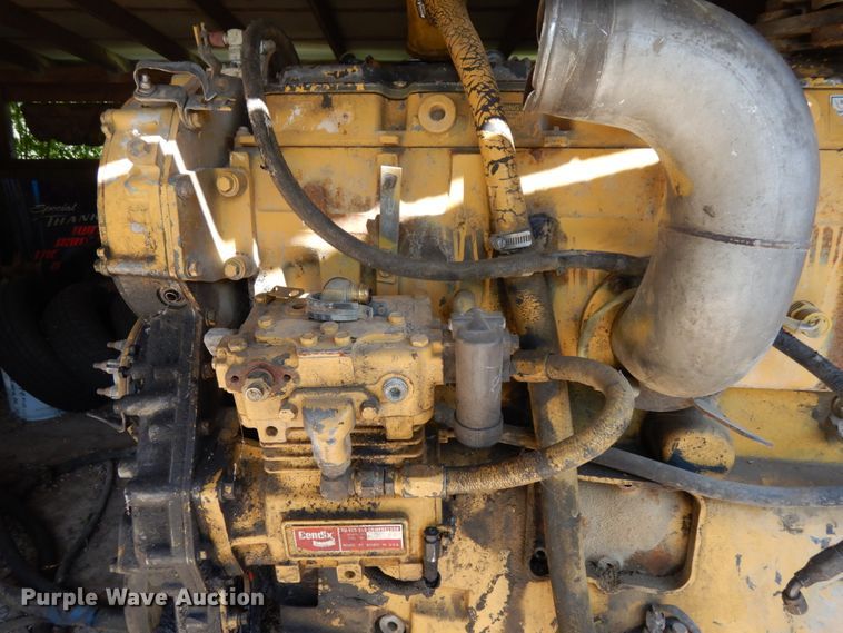image for item GQ9754 1994 Caterpillar 3406E 14.6L six cylinder diesel engine
