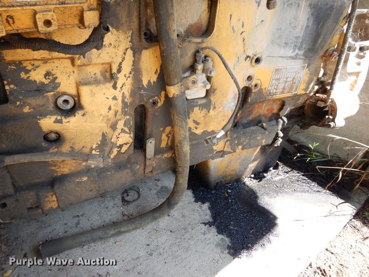 image for item GQ9754 1994 Caterpillar 3406E 14.6L six cylinder diesel engine