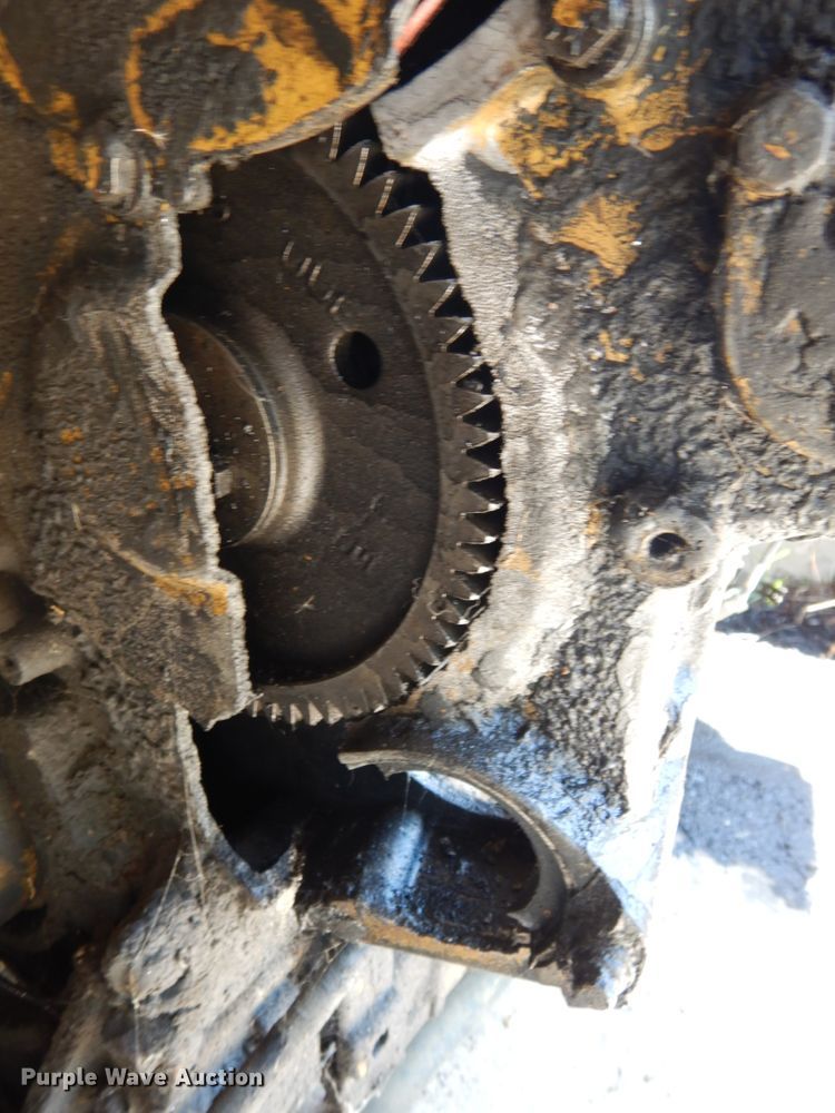 image for item GQ9754 1994 Caterpillar 3406E 14.6L six cylinder diesel engine