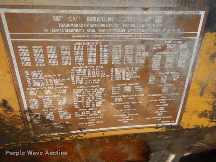 image for item GQ9754 1994 Caterpillar 3406E 14.6L six cylinder diesel engine