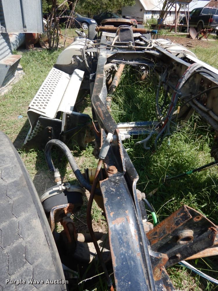 image for item GQ9755 (2) truck frames