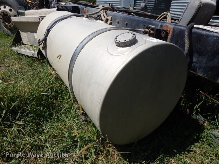 image for item GQ9755 (2) truck frames