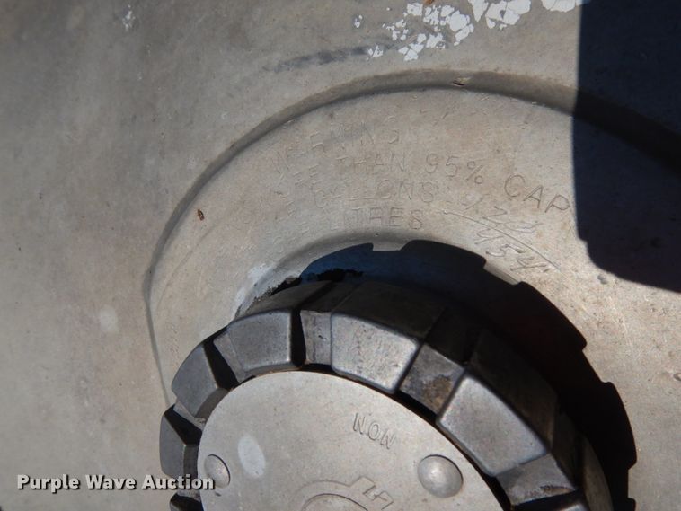 image for item GQ9755 (2) truck frames