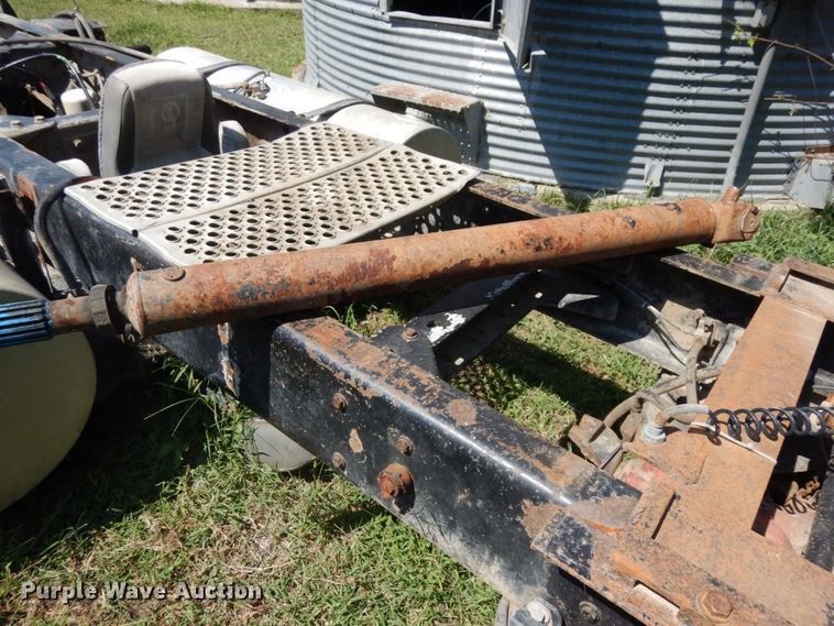 image for item GQ9755 (2) truck frames