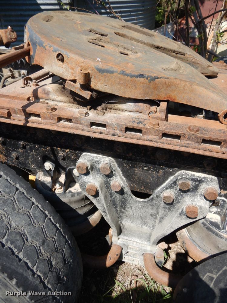 image for item GQ9755 (2) truck frames