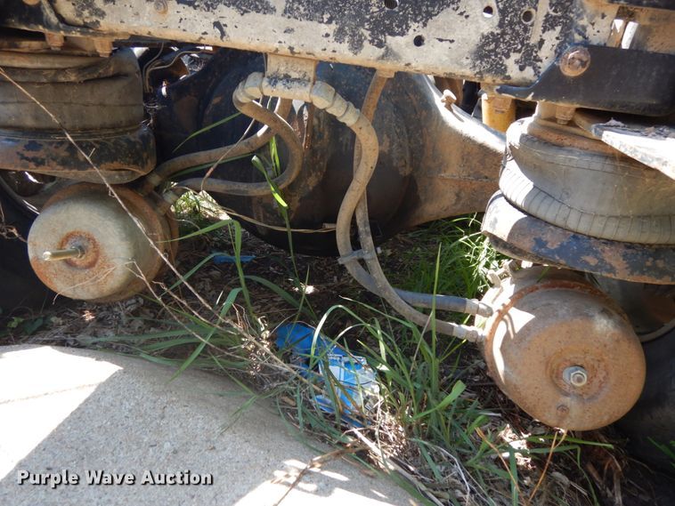 image for item GQ9755 (2) truck frames