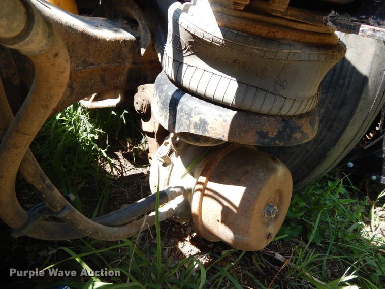 image for item GQ9755 (2) truck frames