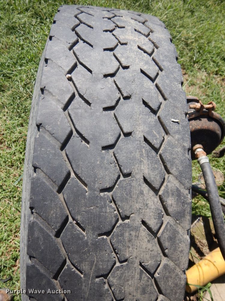 image for item GQ9755 (2) truck frames