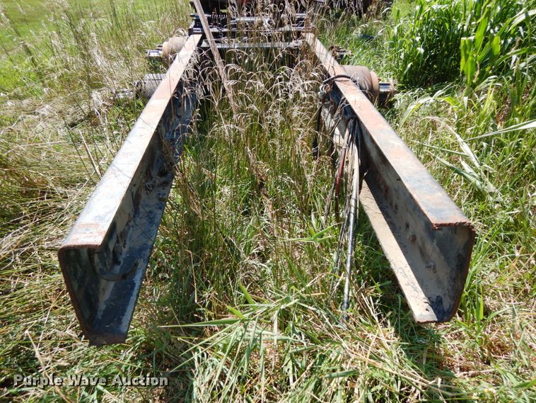 image for item GQ9755 (2) truck frames