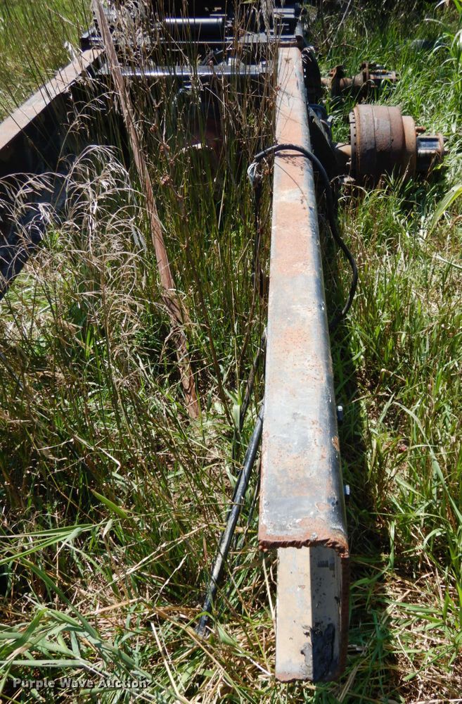 image for item GQ9755 (2) truck frames