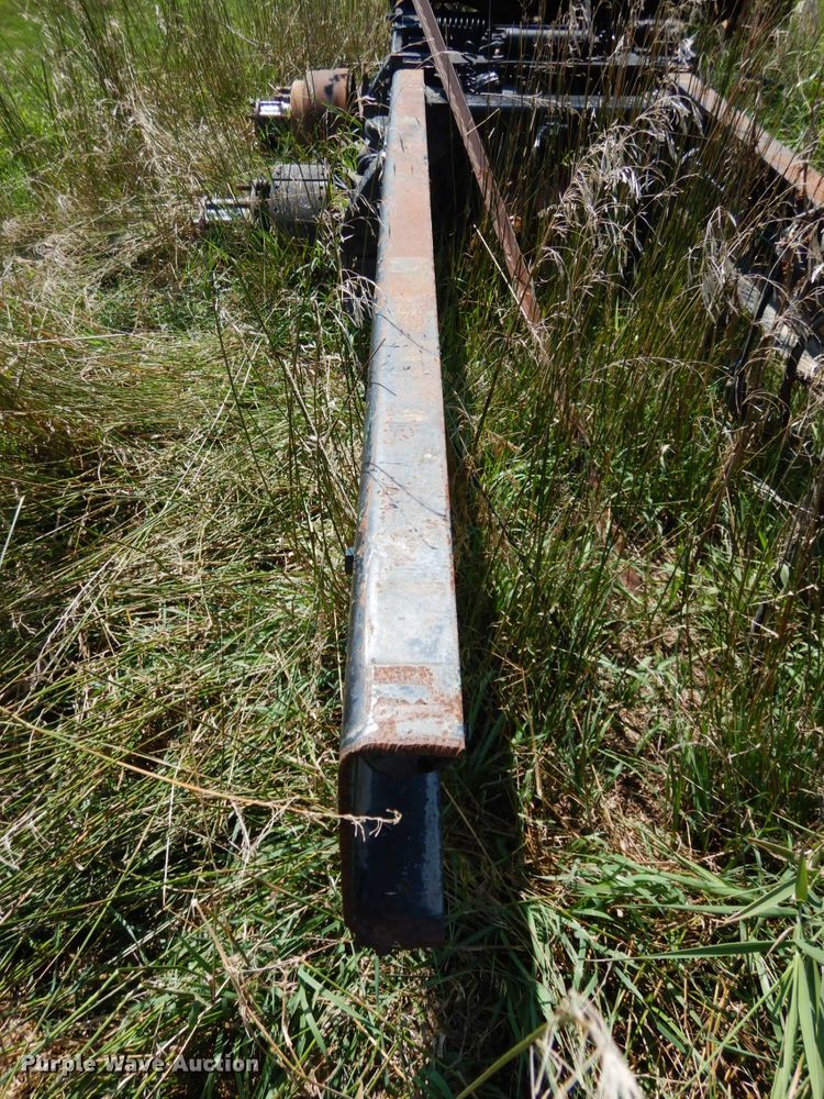 image for item GQ9755 (2) truck frames