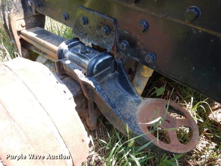 image for item GQ9755 (2) truck frames