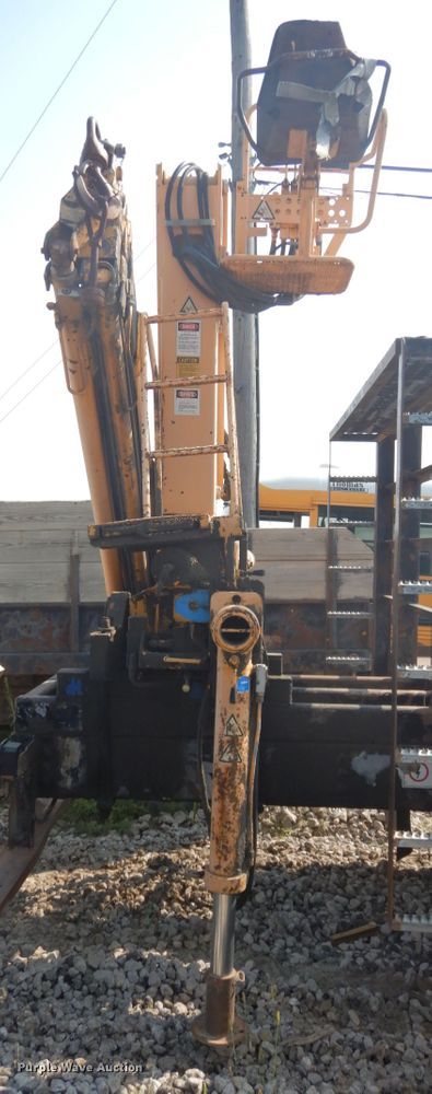 image for item GQ9756 1998 Nuova COPMAC1765/4 knuckle boom crane