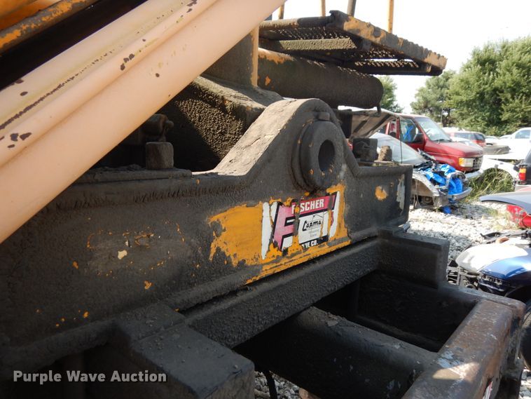 image for item GQ9756 1998 Nuova COPMAC1765/4 knuckle boom crane