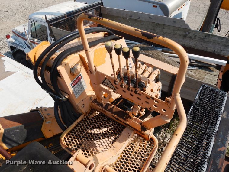 image for item GQ9756 1998 Nuova COPMAC1765/4 knuckle boom crane